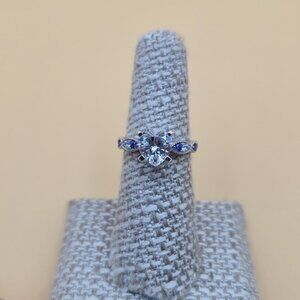 Size 6 Sterling Silver Stunning Heart Cubic Zirconia Gem Ring A4575